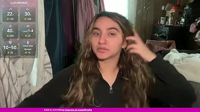 Snapshot of mamifresita chatting on 02.21.26 mamifresita online show from 02.21.26