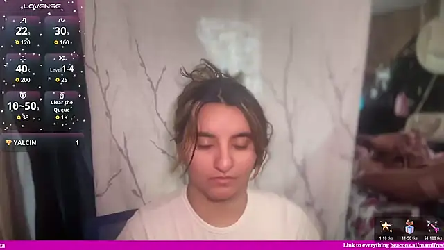 Snapshot of mamifresita chatting on 03.23.26 mamifresita online show from 03.23.26