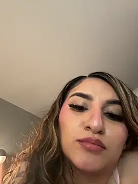 Snapshot of mamifresita chatting on 04.05.26 mamifresita online show from 04.05.26