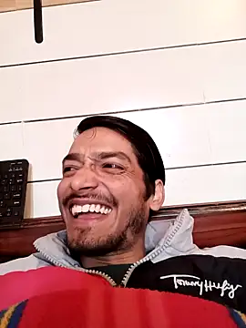 Snapshot of Tarun_0026 chatting on 01.12.25 Tarun 0026 online show from 01.12.25