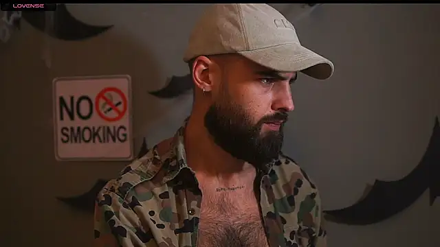 HairyRobxxx online show from 10.21.25