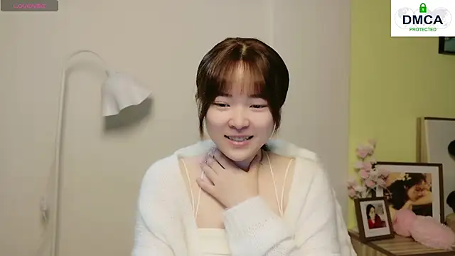 Snapshot of Chenjing0 chatting on 03.04.25 Chenjing0 online show from 03.04.25