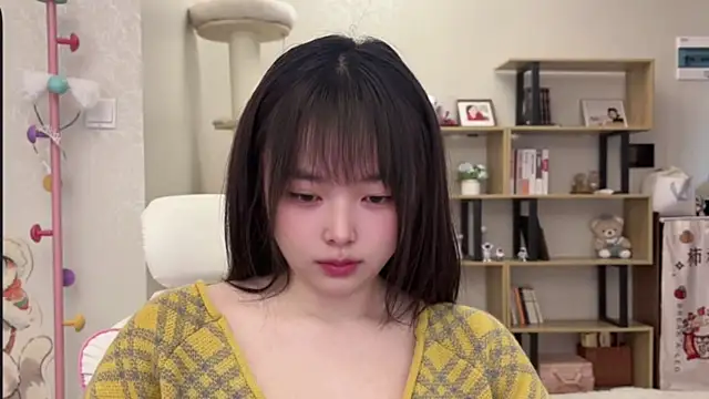 Chenjing0 online show from 12.01.25