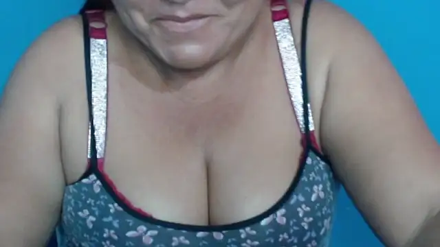 Dirtydiva1 online show from 01.01.25