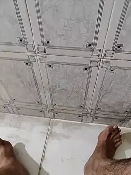 Snapshot of dreamers_dick chatting on 12.31.24 dreamers dick online show from 12.31.24