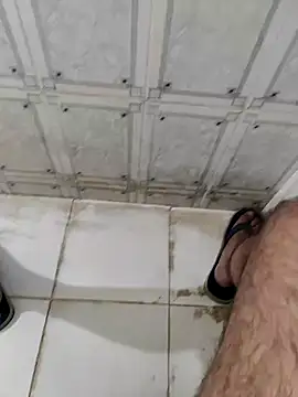 Snapshot of dreamers_dick chatting on 01.01.25 dreamers dick online show from 01.01.25