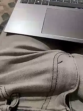 Snapshot of dreamers_dick chatting on 01.01.25 dreamers dick online show from 01.01.25