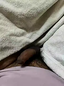 Snapshot of dreamers_dick chatting on 01.07.25 dreamers dick online show from 01.07.25