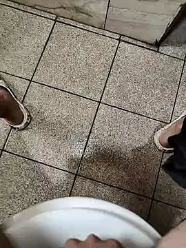 Snapshot of dreamers_dick chatting on 01.16.25 dreamers dick online show from 01.16.25