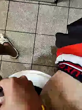 Snapshot of dreamers_dick chatting on 01.17.25 dreamers dick online show from 01.17.25