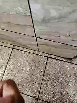 Snapshot of dreamers_dick chatting on 01.21.25 dreamers dick online show from 01.21.25