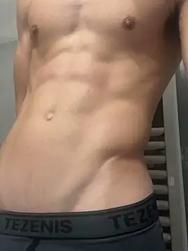 EmanuelMCL online show from 01.03.25