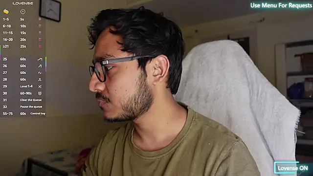 Snapshot of fuckkboy101 chatting on 10.30.25 fuckkboy101 online show from 10.30.25