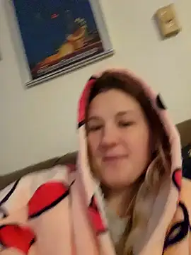 CoraRiley online show from 01.02.25