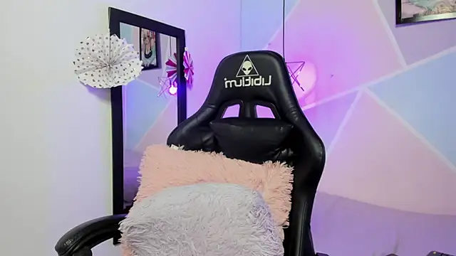 katy handerson online show from 01.14.25