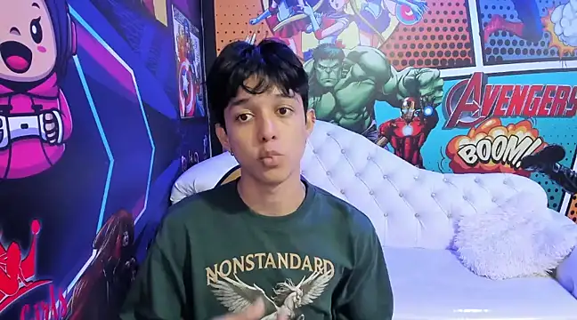 Snapshot of jisuscat chatting on 02.07.25 jisuscat online show from 02.07.25