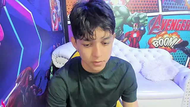 Snapshot of jisuscat chatting on 02.19.25 jisuscat online show from 02.19.25