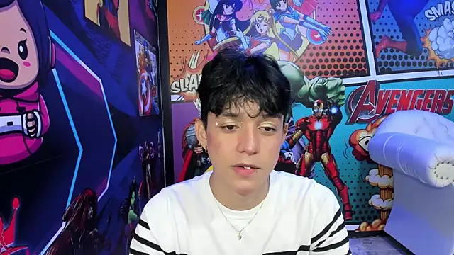 Snapshot of jisuscat chatting on 03.09.25 jisuscat online show from 03.09.25