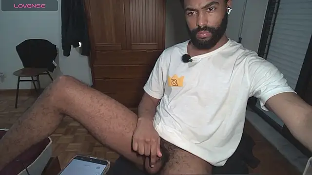 Snapshot of kevi_cocks chatting on 07.24.26 kevi cocks online show from 07.24.26