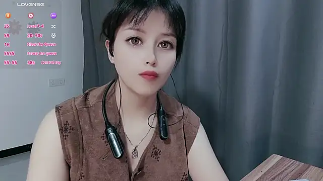 Lucky-xiuxiu online show from 10.17.25