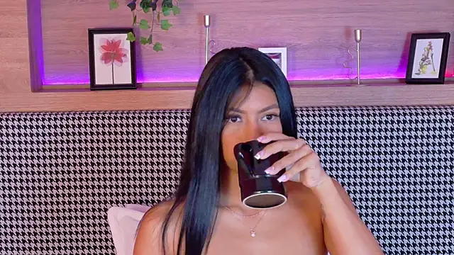 AbieHills online show from 02.28.25