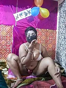 Snapshot of SEXY-CHAHAT chatting on 01.21.25 SEXY-CHAHAT online show from 01.21.25