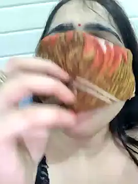 shreya1765 online show from 01.19.25