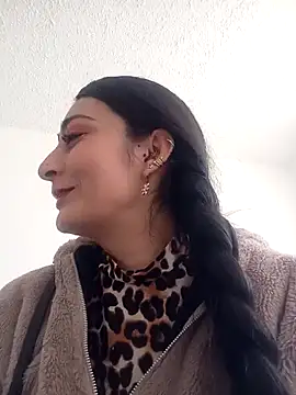 BELLA--26 online show from 01.13.25