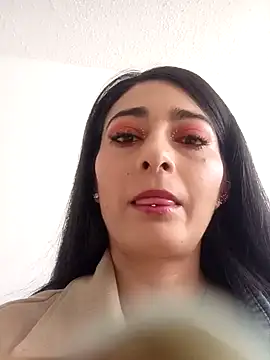 BELLA--26 online show from 01.17.25