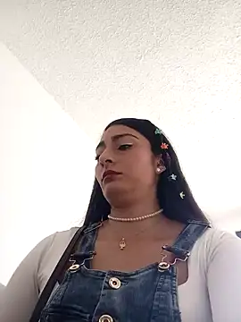 BELLA--26 online show from 01.18.25