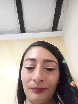 BELLA--26 online show from 01.18.25
