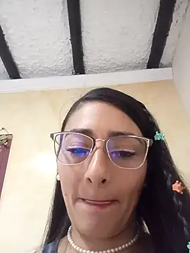 BELLA--26 online show from 01.18.25