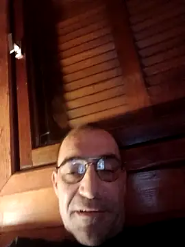 javierpasteur69 online show from 11.17.25