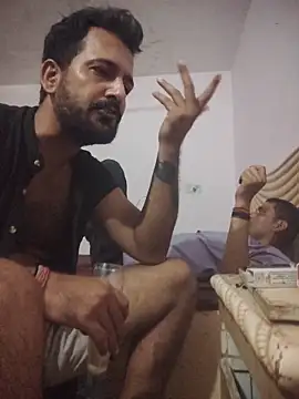 Snapshot of MAGNETICDADDY8 chatting on 09.20.25 MAGNETICDADDY8 online show from 09.20.25