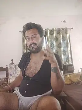 Snapshot of MAGNETICDADDY8 chatting on 09.21.25 MAGNETICDADDY8 online show from 09.21.25