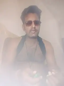 Snapshot of MAGNETICDADDY8 chatting on 10.28.25 MAGNETICDADDY8 online show from 10.28.25