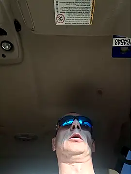 Snapshot of SoooV3ryKinky chatting on 01.30.25 SoooV3ryKinky online show from 01.30.25