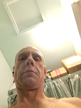 Snapshot of SoooV3ryKinky chatting on 01.31.25 SoooV3ryKinky online show from 01.31.25