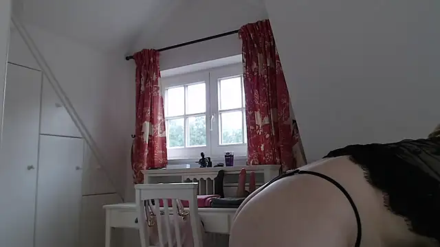 SexyJoanne online show from 09.16.25