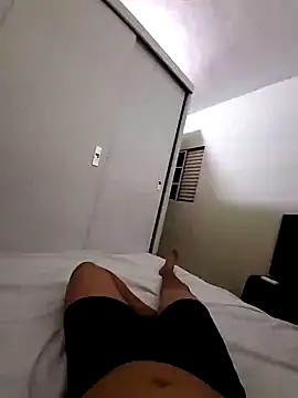 Snapshot of manterei2 chatting on 01.02.25 manterei2 online show from 01.02.25