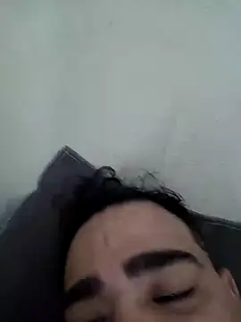 Snapshot of manterei2 chatting on 03.04.25 manterei2 online show from 03.04.25