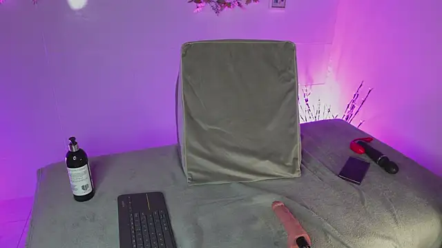 bri cullen online show from 09.25.25