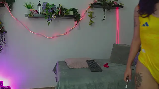bri cullen online show from 06.18.26