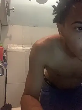 Snapshot of DobyingSulfur chatting on 10.01.25 DobyingSulfur online show from 10.01.25