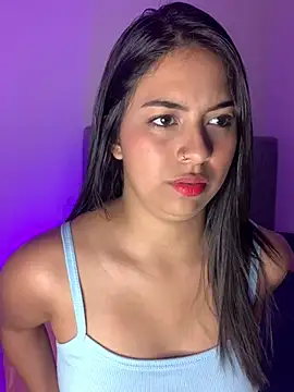 Snapshot of Julii- chatting on 02.01.25 Julii- online show from 02.01.25