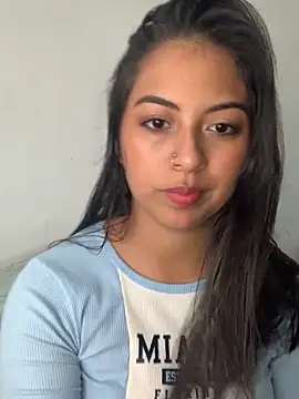 Snapshot of Julii- chatting on 10.16.25 Julii- online show from 10.16.25