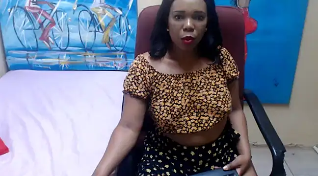 JusyBee online show from 03.18.25