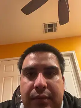 Snapshot of LA_cloudzzpnp chatting on 01.11.25 LA cloudzzpnp online show from 01.11.25