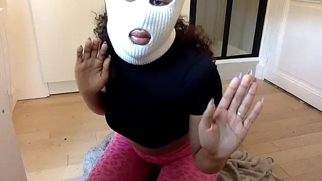 Amira bayby online show from 01.13.25