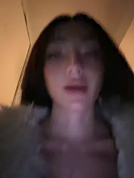 Maddy Jones online show from 01.28.25